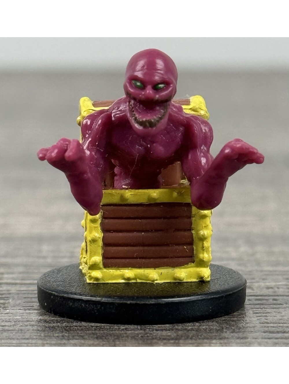 Yu-Gi-Oh Dungeon Dice Monsters Yaranzo B2-09 Mimic Chest Figure Konami 1996